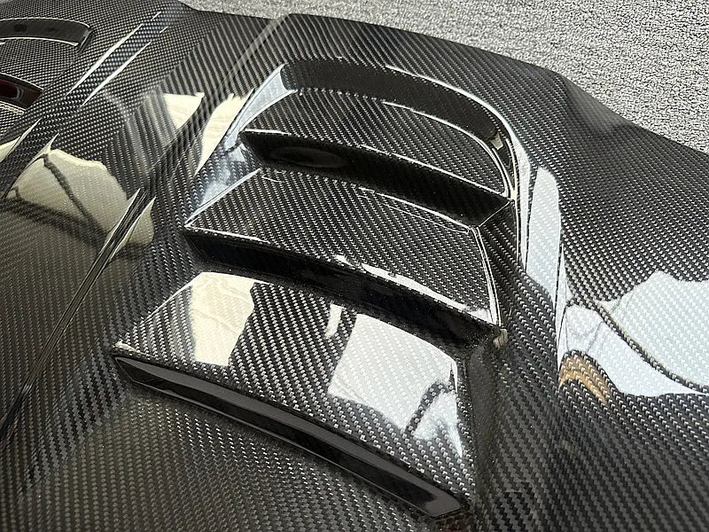 M3 G80 M4 G82 G83 full carbon fiber engine hood suitable for G22 G26