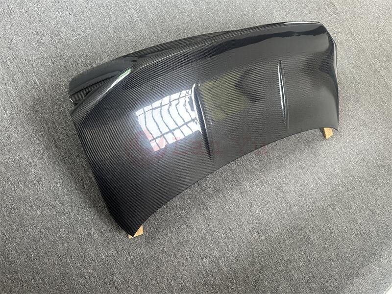 CSL Style carbon fiber rear trunk lid